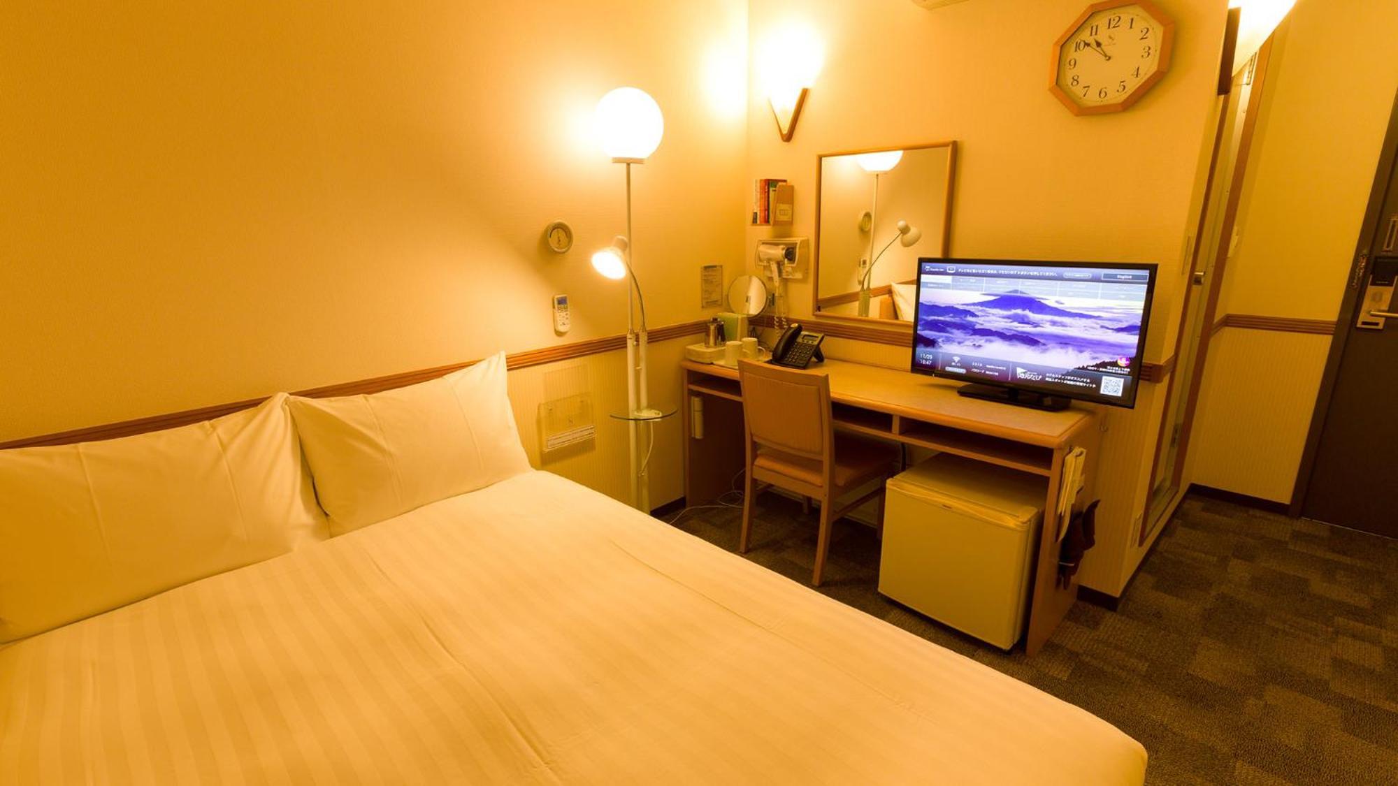 Toyoko Inn Nishitetsu Kurume Eki Higashi Guchi Kamer foto