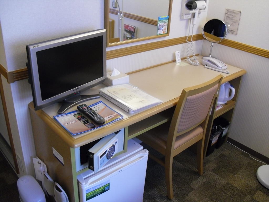 Toyoko Inn Nishitetsu Kurume Eki Higashi Guchi Buitenkant foto
